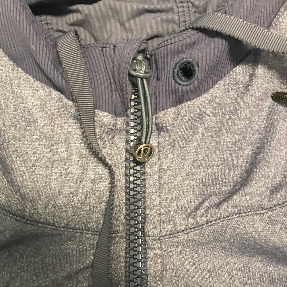 Lululemon dance studio jacket size 12